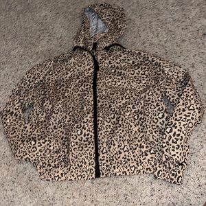 leopard print windbreak, womens size large. Hollister